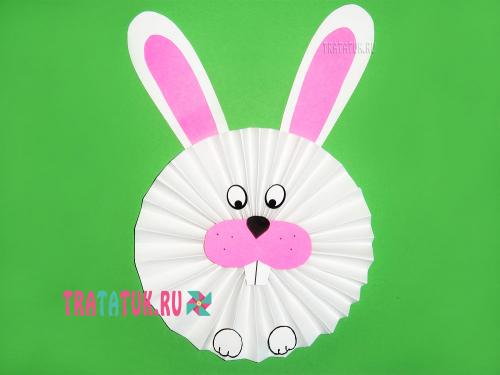 Простые поделки из бумаги. Поделки путём сложения бумаги гармошкой