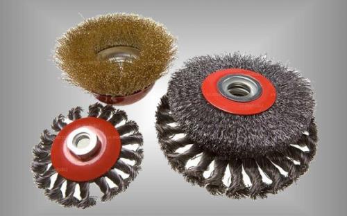 Как очистить стену от краски. Механический 06