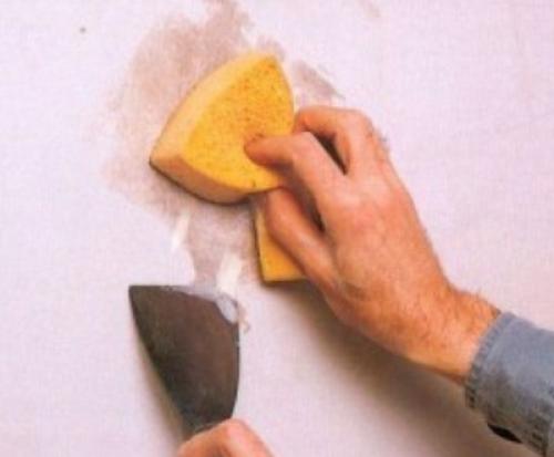 Как убрать шпаклевку с потолка. Как удалить с потолка старую шпаклевку