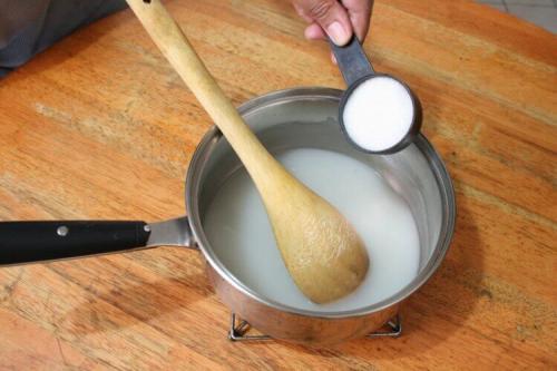 Как убрать шпаклевку с потолка. Как удалить с потолка старую шпаклевку