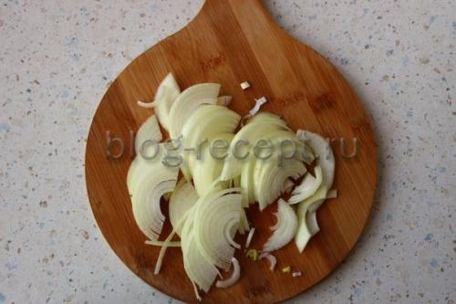 Как запечь курицу в духовке целиком, чтобы была сочной с картошкой. Как вкусно запечь курицу с картошкой в духовке целиком