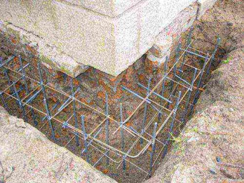 Усилить старый фундамент. Усиление фундамента дома из древесины