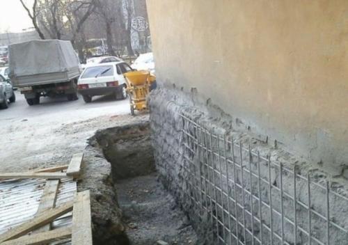 Усиление фундамента железобетонной рубашкой. Предварительный анализ