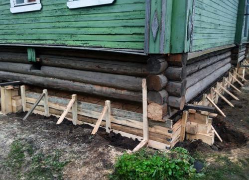 Сколько стоит укрепить фундамент старого дома. Сколько стоит замена фундамента под деревянным домом — примерные цены