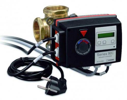 Какие затраты связаны с установкой водяного теплого пола под стяжку. Установка коллектора и смесительного узла с насосом