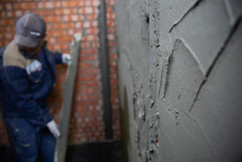 Внутренняя отделка подвала частного дома. Чем отделать стены в подвале частного дома 16