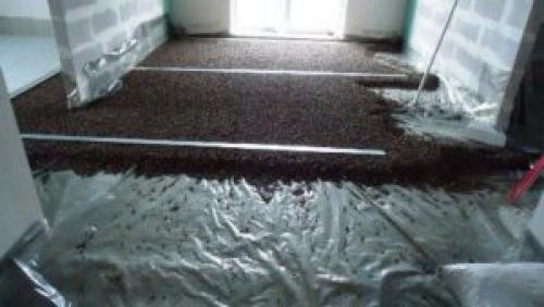 Какие альтернативы стяжке существуют для таких систем. Альтернатива стяжке в ремонте. Что еще можно положить, чтобы выровнять пол?