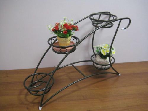 Подставка для цветов своими руками из подручных материалов. Изделие своими руками