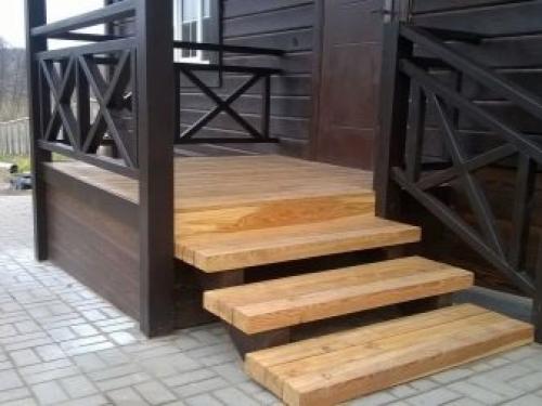 Как настроить и закрепить приставное крыльцо на двери. Особенности и строительные нормы