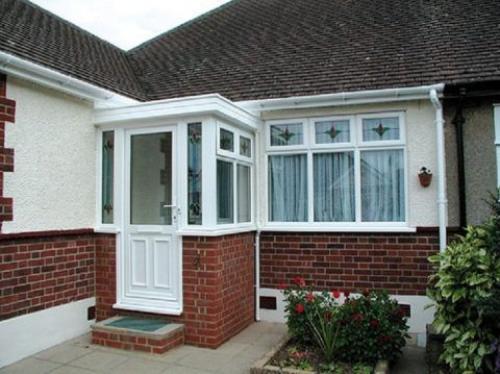 Закрытое крыльцо к дому своими руками. Закрытое крыльцо: каким оно бывает и как его сделать