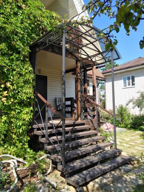 Закрытое крыльцо частного дома. Крыльцо — 115 фото стильного оформления и этапы постройки крыльца для частного дома