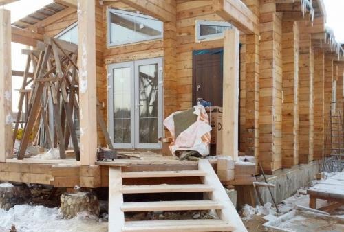 Деревянные ступени для крыльца. Требования строительных норм и правил к конструкциям