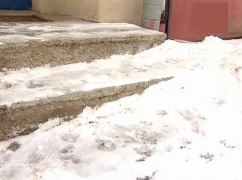 Чем облицевать крыльцо на улице. Как самостоятельно облицевать крыльцо