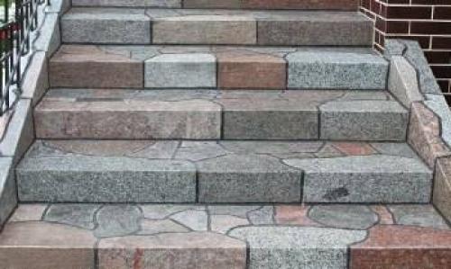 Как отделать ступени для крыльца. Чем лучше отделывать крыльцо