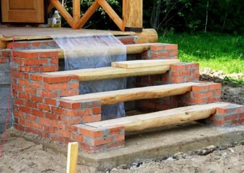 Сколько стоит сделать крыльцо из бетона. Сколько стоит построить крыльцо к дому и от чего зависит стоимость