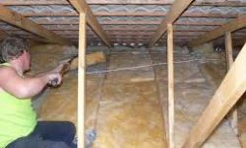 Какие меры безопасности следует соблюдать при усилении потолка в деревянном доме. Внутреннее утепление потолка деревянного дома