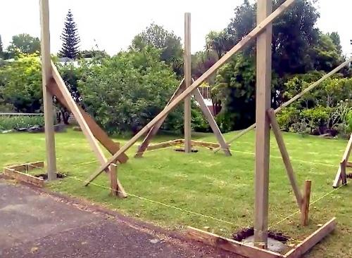 Бетонирование столбов для навеса. Способы установки опорных столбов для навеса