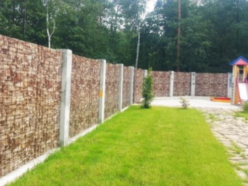 Закрываем столбы фундамента профлистом. Виды фундамента под забор из профнастила 01 Закрываем столбы фундамента профлистом. Виды фундамента под забор из профнастила 01