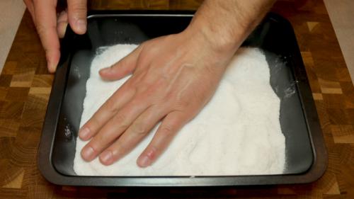 Курица на соли в чем секрет. Курица запеченная на соли | Самый простой рецепт!