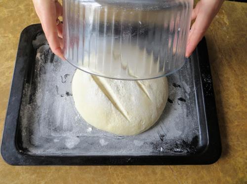 Как приготовить Крестьянский хлеб с хрустящей корочкой. Накрываем тесто формой и получаем тонкую, хрустящую корочку / Деревенский хлеб