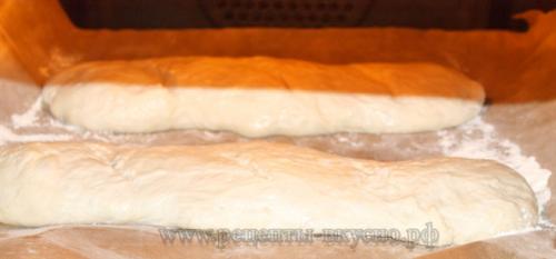 Мягкий, пористый хлеб с хрустящей корочкой. Хлеб домашний (о хлебной корочке)