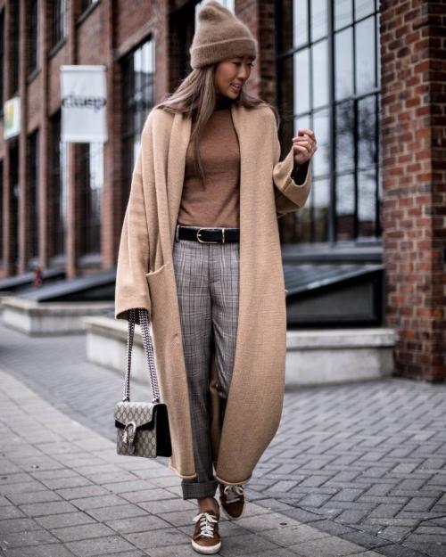 Бежевый и серый сочетание. Сочетание бежевого и серого в одежде