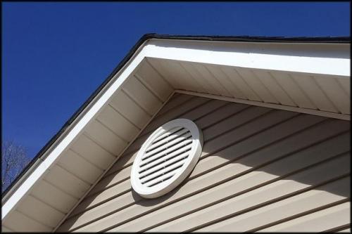 Как сделать вытяжку в частном доме через стену. Вентиляция с отводом в стене