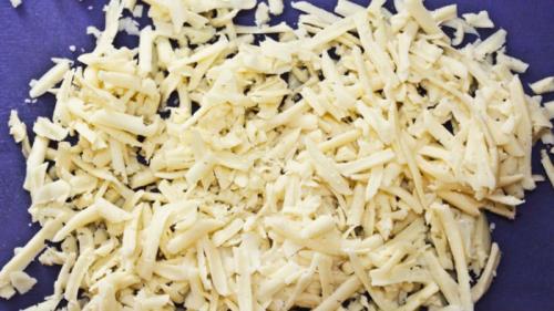 Рецепт пицца в духовке. Рецепт пиццы с колбасой и сыром в домашних условиях в духовке