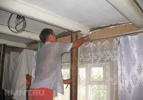 Как можно избежать повреждения конструкции дома при увеличении высоты потолка. Как поднять крышу дома для увеличения высоты потолков