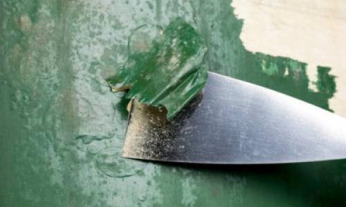 Как снять масляную краску со стен без пыли. Как быстро снять?