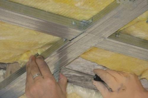 Чем отделать стены в подвале гаража. Чем обшить подвал в гараже