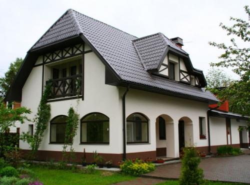 Бюджетная отделка цоколя. Широкое разнообразие отделочных материалов