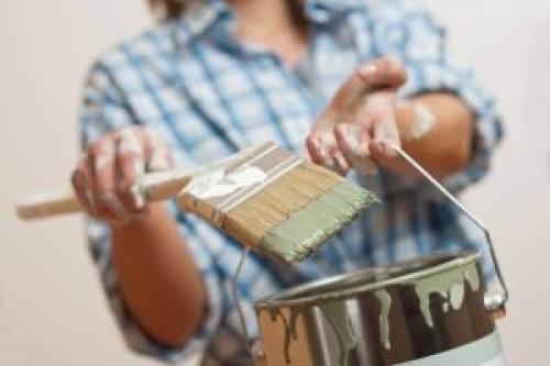 Как удалить старую масляную краску со стен. Термический способ 14