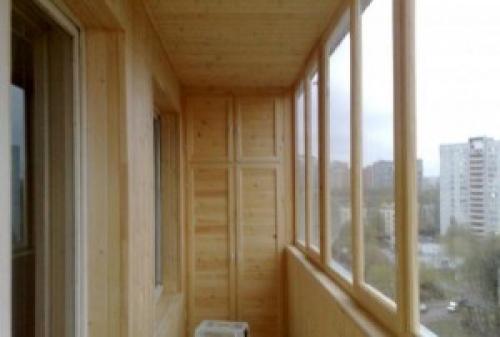 Какие типы рам для балкона наиболее устойчивы к погодным условиям. По материалу