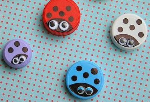 Изготовление Божьей коровки из пластиковой бутылки: ручная работа 18