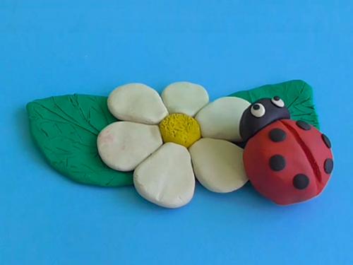 Божья коровка поделка для сада. Поделка «Божья коровка» своими руками: 55 идей для детей и для сада