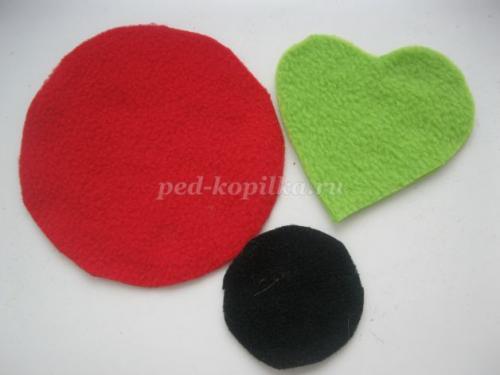 Божья коровка своими руками для сада на даче. Поделка «Божья коровка» своими руками: 55 идей для детей и для сада 07