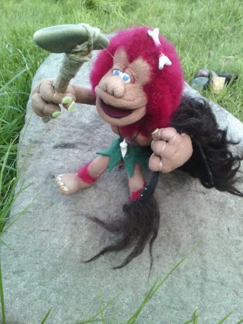 Как сшить куклу из колготок. Как сделать куклы из капроновых колготок и синтепона: чулочные куклы своими руками поэтапно