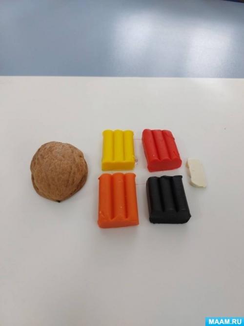 Божья коровка своими руками. Детский мастер-класс «Божья коровка из ореховой скорлупы и пластилина»