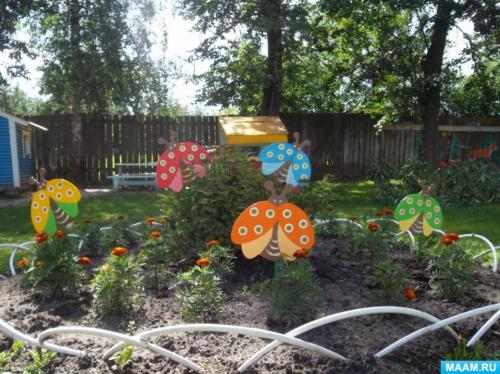 Божья коровка поделка для сада. Мастер-класс «Божьи коровки из фанеры для украшения клумбы»