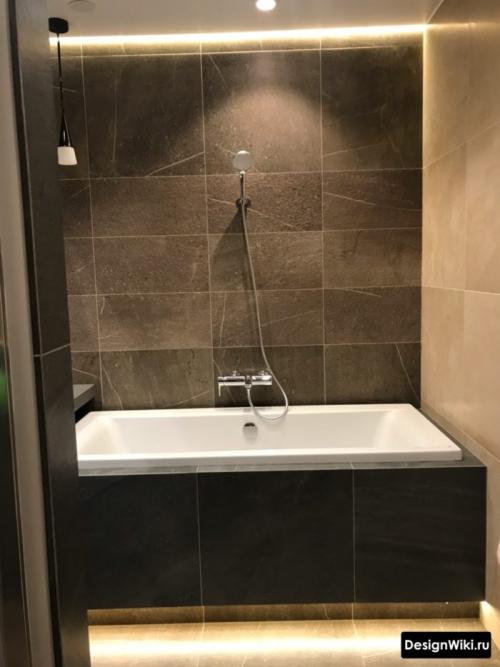 Дизайн маленькой ванной 2022. Что лучше для маленькой ванной с туалетом — угловая ванна или душевая в интерьере с ограниченным пространством 15