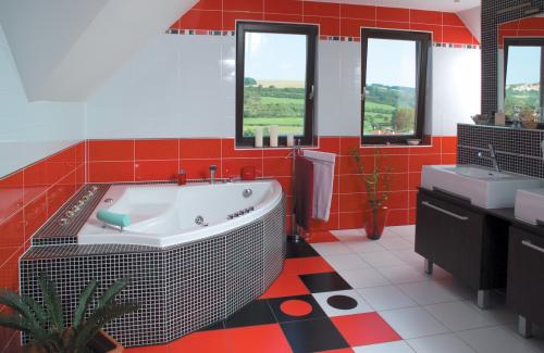 Дизайн ванны и туалета раздельно. Раздельная ванная комната — лучшие идеи оформления и оригинальные проекты украшения раздельного санузла (100 фото)