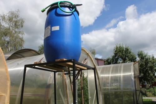 Как работает капельный полив нашего огорода 11