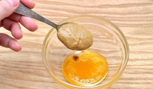 Как замариновать курицу для запекания в духовке целиком. Маринад для целой курицы в духовке – медовый, чесночный и другие варианты