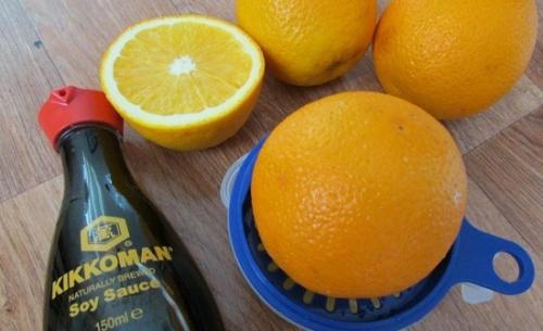 Как замариновать курицу для запекания в духовке целиком. Маринад для целой курицы в духовке – медовый, чесночный и другие варианты