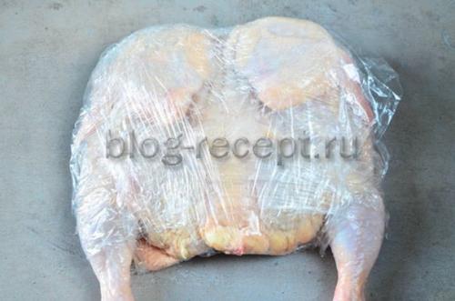 Курица табака в духовке целиком с хрустящей корочкой. Жарим цыпленка табака в… духовке, с корочкой, хрустящего