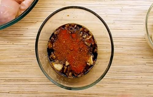 Курица в духовке кусочками — рецепт с хрустящей корочкой