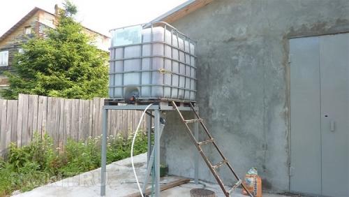 Монтаж системы автополива на загородном.. Как сделать полив на даче своими руками: главные моменты 03 Монтаж системы автополива на загородном.. Как сделать полив на даче своими руками: главные моменты 03