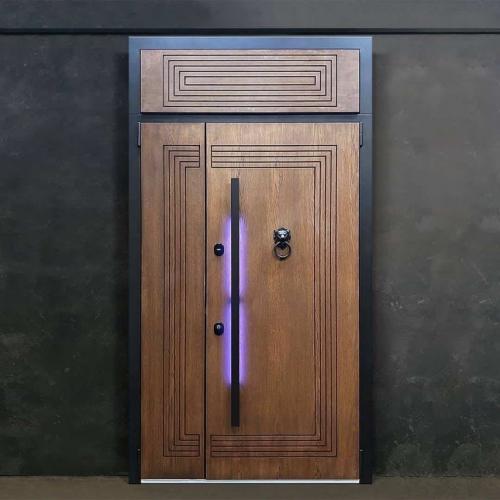 Какие материалы используются для изготовления белокаменных входных дверей. С корабля на бал. Как и почему корабельную древесину используют для создания входных дизайнерских дверей?