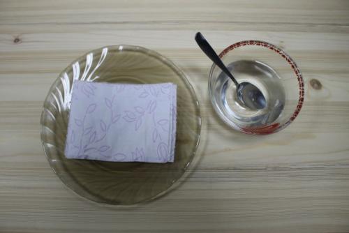 На какой высоте разместить держатель туалетной бумаги. на какой высоте вешать бумагодержатель в туалете 04 На какой высоте разместить держатель туалетной бумаги. на какой высоте вешать бумагодержатель в туалете 04